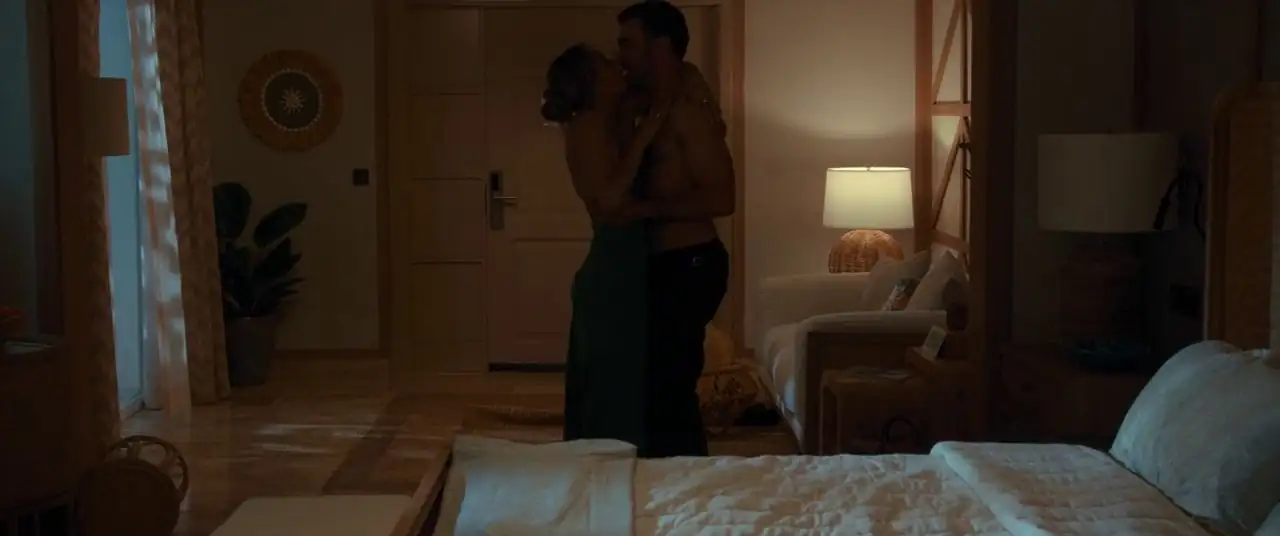 Office Romance Screenshot 4